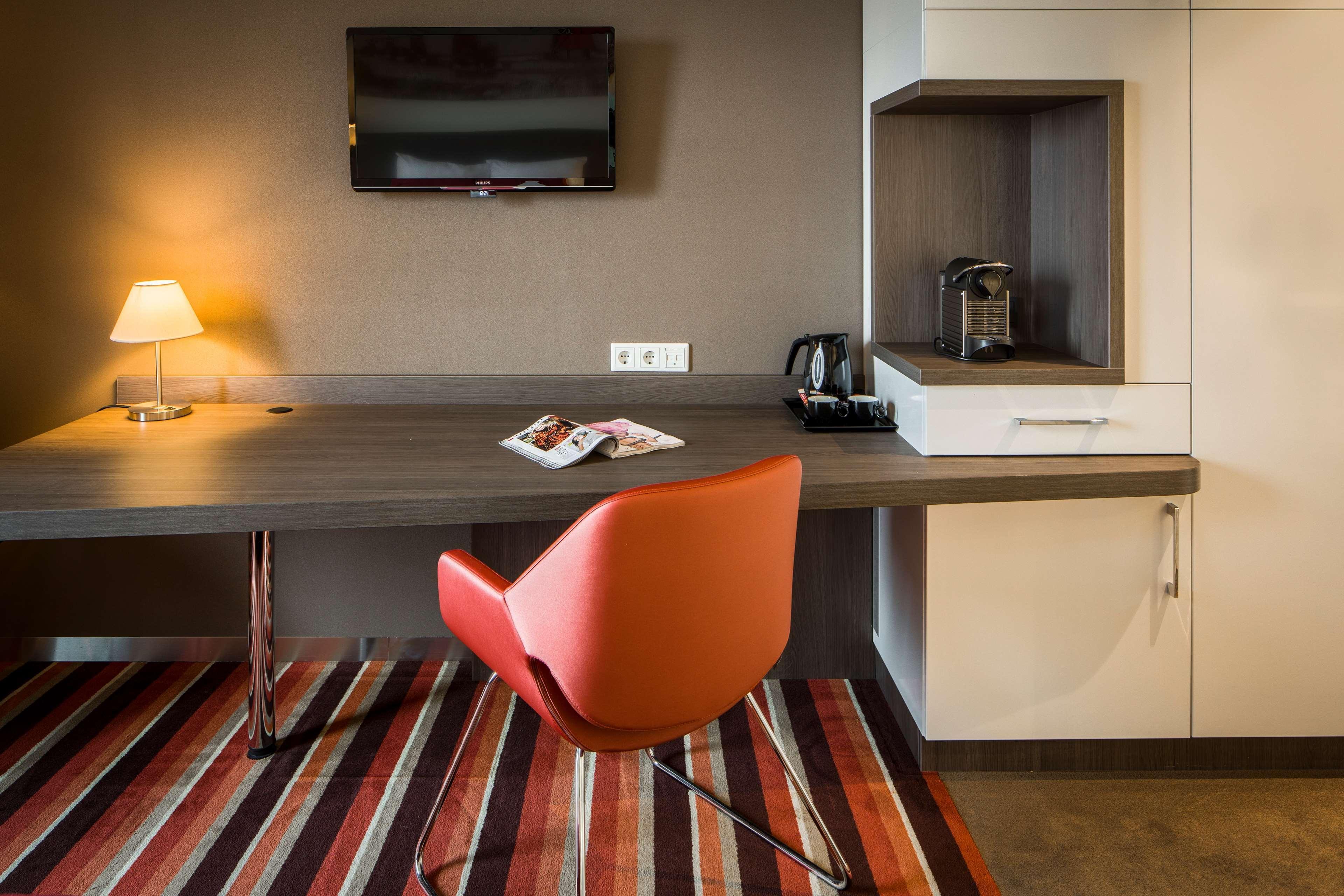 Hotel Plaza Premium Grand Winston 4*
