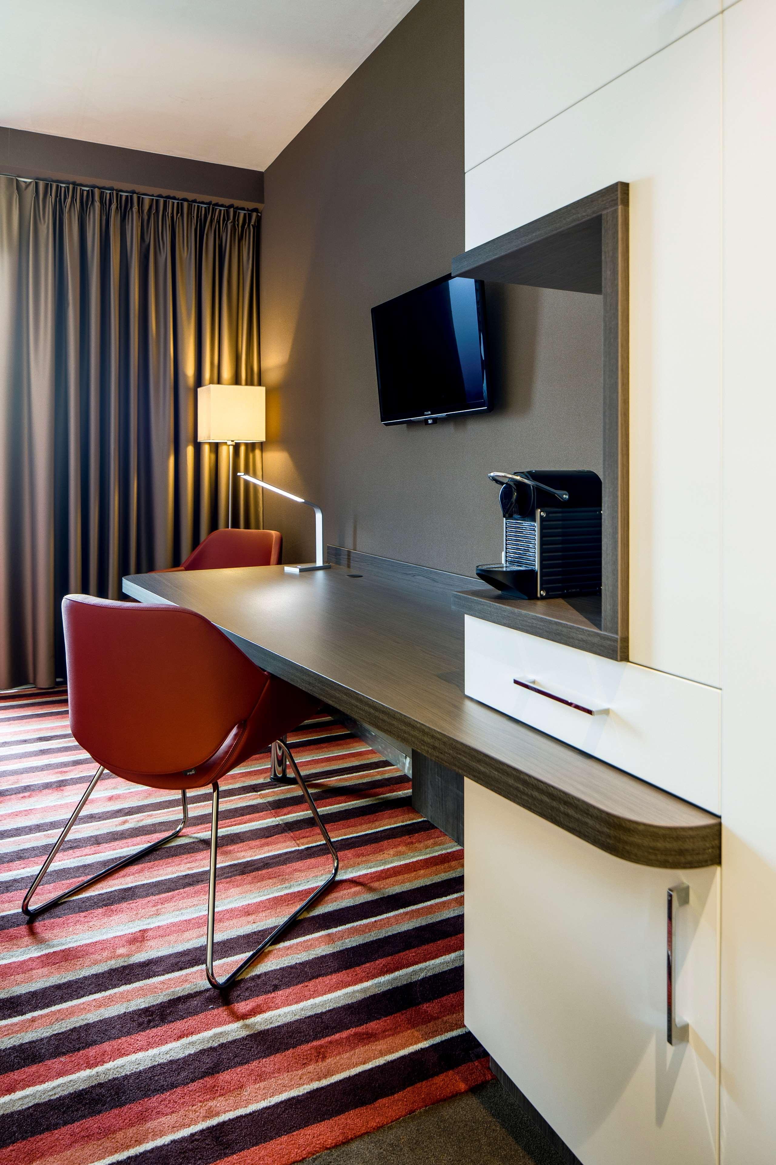Plaza Premium Grand Winston Hotel
