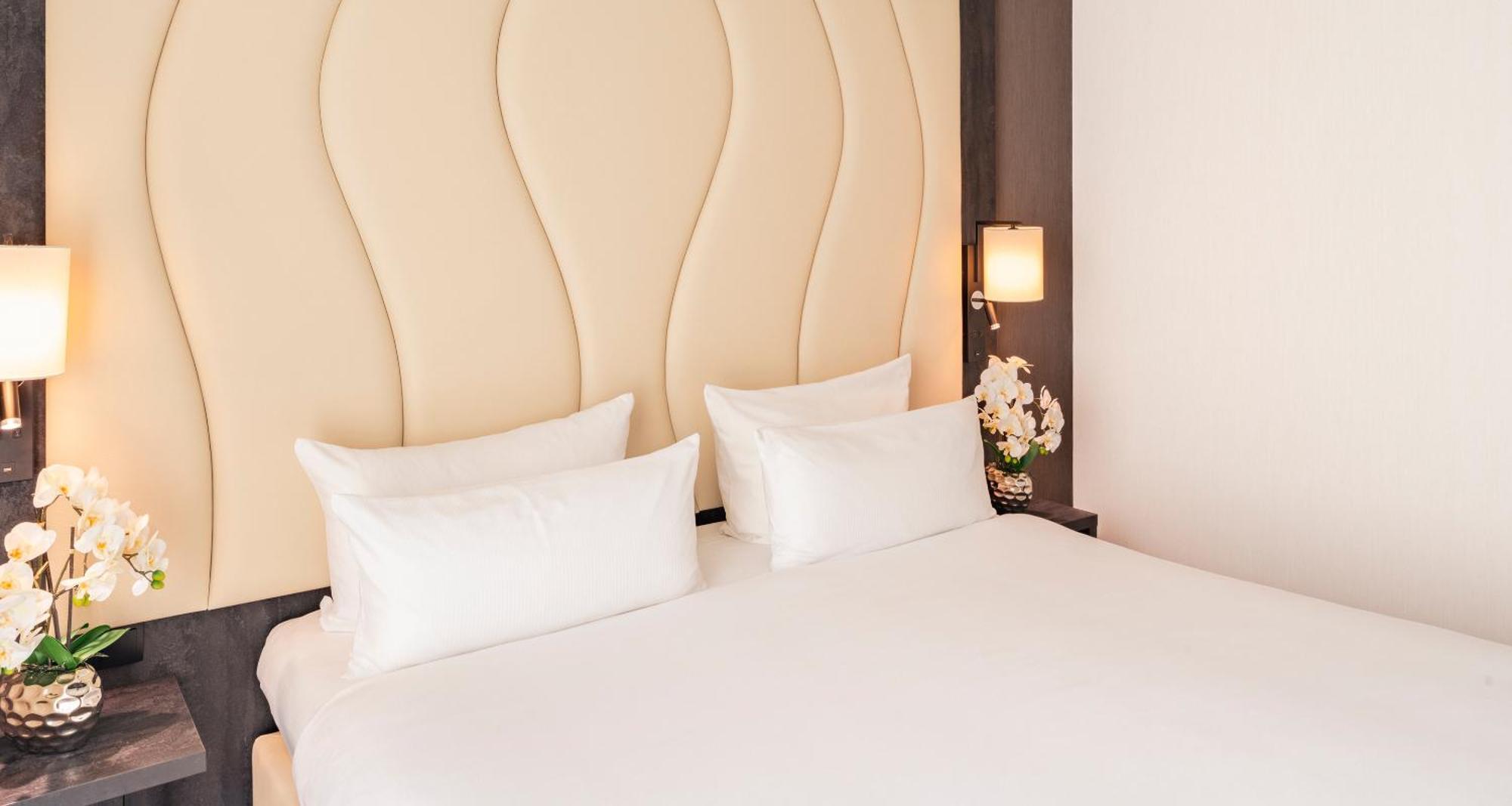 Hotel Plaza Premium Grand Winston 4*
