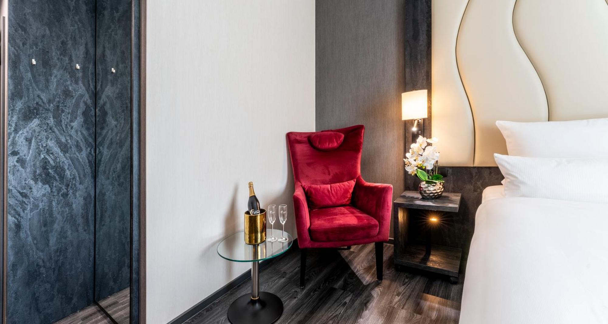 Plaza Premium Grand Winston 4* Rijswijk